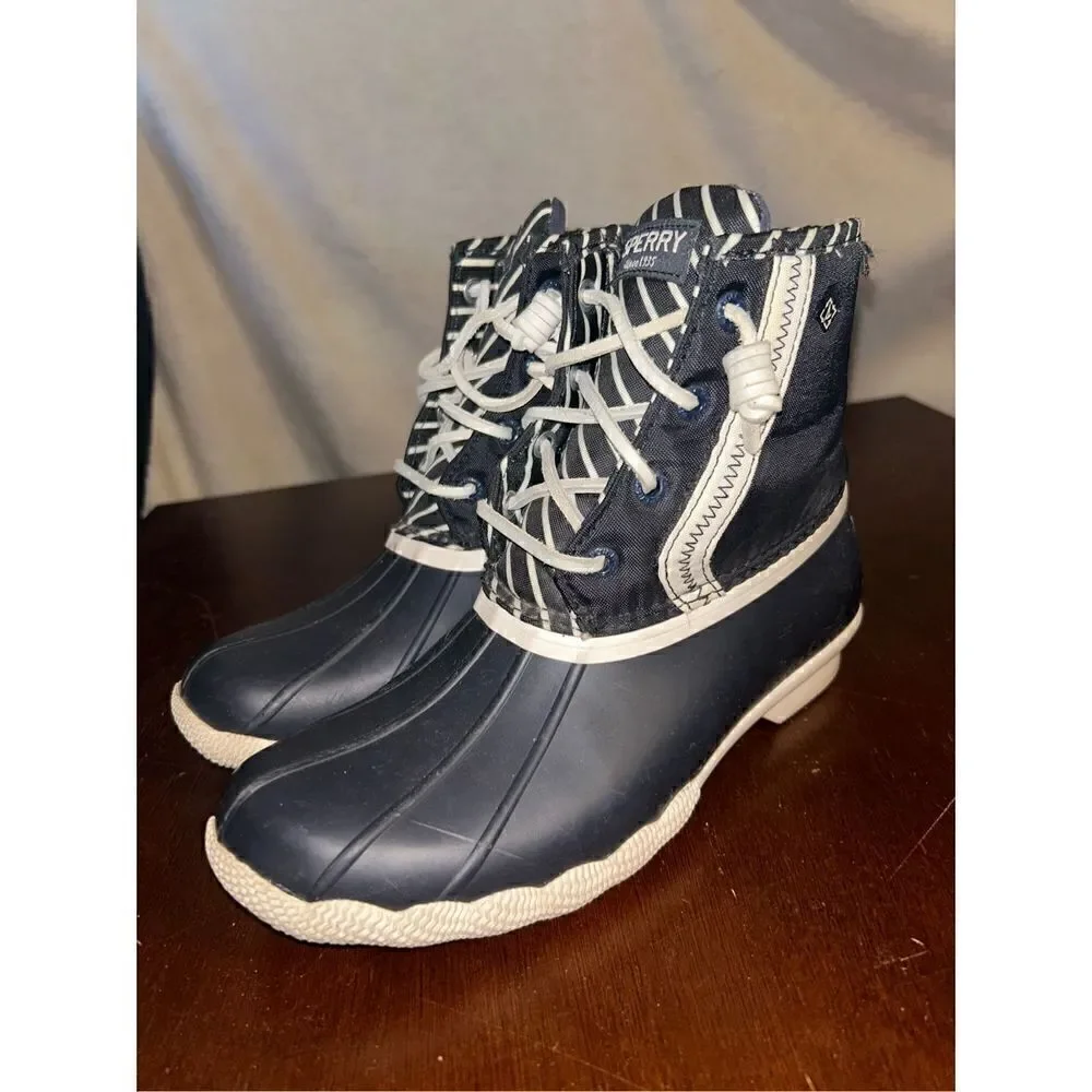 Sperry bionic waterproof bionic boots size 6.5